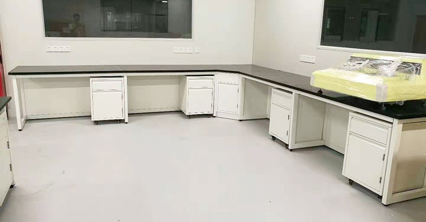 無(wú)錫深南電路新建實(shí)驗(yàn)室通風(fēng)柜實(shí)驗(yàn)臺(tái)應(yīng)用